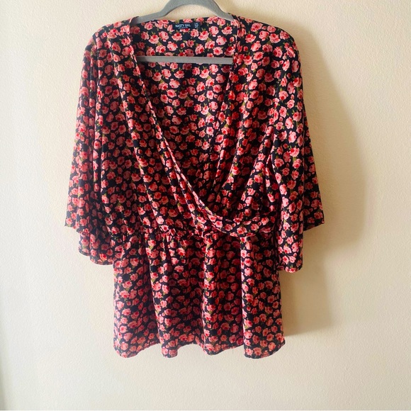 NASTY GAL LONG SLEEVE FLORAL ROSE PRINT V NECK BOHO MINI DRESS SIZE 14 - Picture 1 of 3